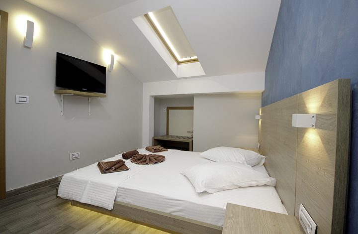 Triple room 18